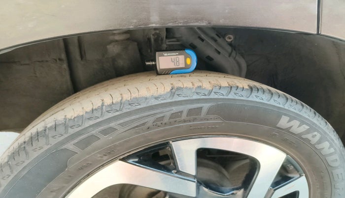 2021 Nissan MAGNITE XV MT, Petrol, Manual, 33,461 km, tyre