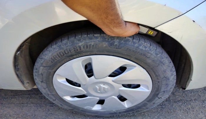 2015 Maruti Celerio ZXI, CNG, Manual, 1,02,509 km, tyre