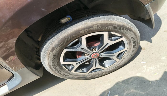 2020 Renault Duster RXZ 1.3 TURBO PETROL MT, Petrol, Manual, 65,755 km, tyre