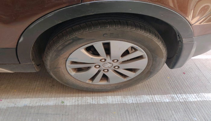 2016 Maruti S Cross ZETA 1.3, Diesel, Manual, 70,065 km, tyre