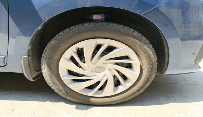 2021 Maruti Ertiga VXI CNG, CNG, Manual, 58,579 km, tyre