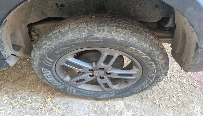 2024 Mahindra Thar LX D HT 2WD MT, Diesel, Manual, 60,961 km, tyre