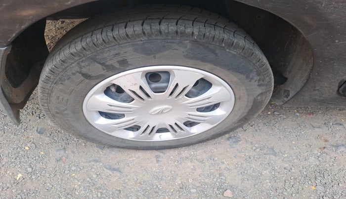 2012 Mahindra Verito 1.5 D4, Diesel, Manual, 1,26,515 km, tyre