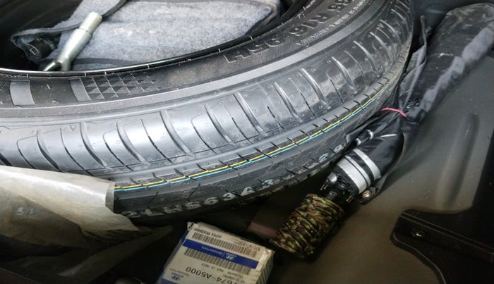 2020 Hyundai Creta SX (O) AT 1.5 DIESEL, Diesel, Automatic, 1,59,177 km, tyre