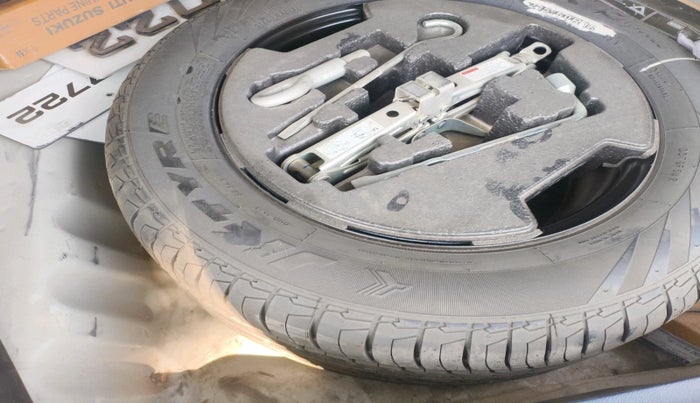 2022 Maruti S Cross ZETA 1.5, Petrol, Manual, 96,185 km, tyre