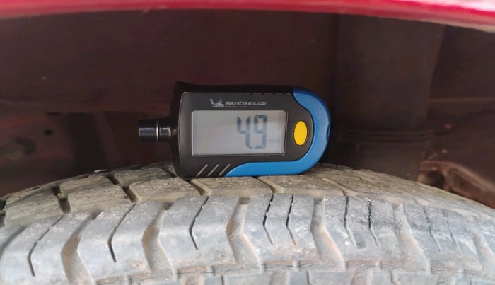 2015 Hyundai Eon ERA +, Petrol, Manual, 50,192 km, tyre