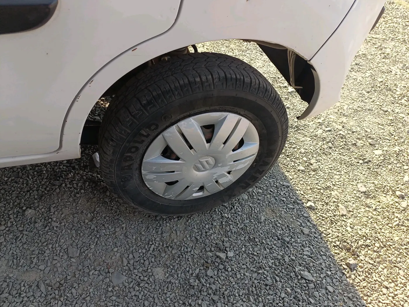 2017 Maruti Alto 800 LXI, Petrol, Manual, 50,976 km, tyre