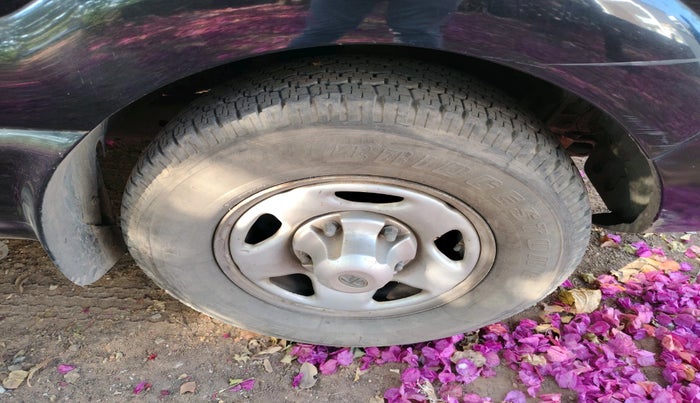 2009 Tata Safari 4X2 EX DICOR, Diesel, Manual, 1,53,249 km, tyre