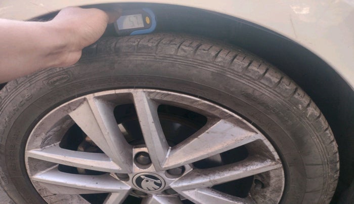 2020 Skoda Rapid STYLE AT TSI, Petrol, Automatic, 40,139 km, tyre