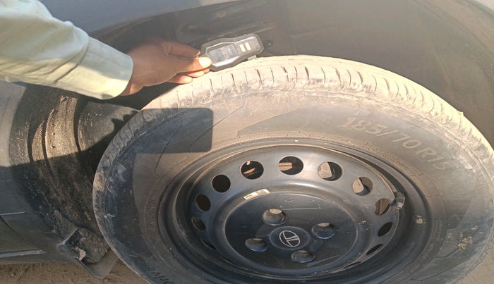 2024 Tata PUNCH PURE MT, Petrol, Manual, 19,755 km, tyre