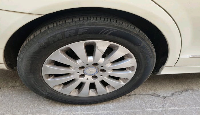 2008 Mercedes Benz C Class 220 CDI ELEGANCE AT, Diesel, Automatic, 83,669 km, tyre