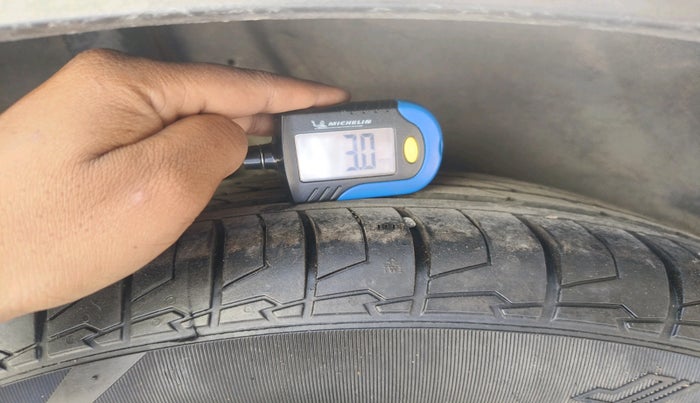 2019 Hyundai VENUE SX 1.0 TURBO, Petrol, Manual, 88,543 km, tyre