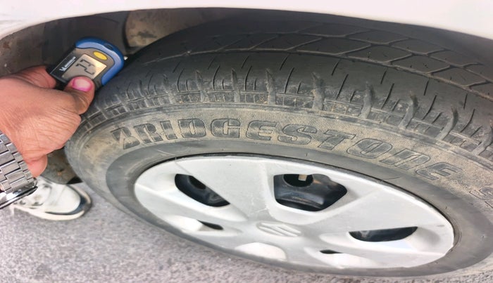 2014 Maruti Ritz VDI, Diesel, Manual, 1,04,025 km, tyre