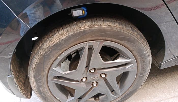 2021 Hyundai NEW I20 SPORTZ 1.2 MT, Petrol, Manual, 24,856 km, tyre