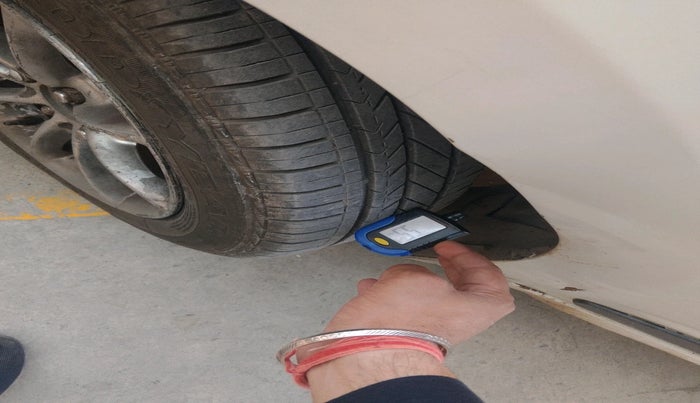 2016 Hyundai Xcent BASE 1.1, Diesel, Manual, 93,985 km, tyre