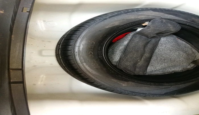 2021 Hyundai Verna SX 1.5 VTVT, Petrol, Manual, 23,250 km, tyre