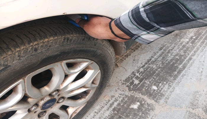 2016 Ford Ecosport TITANIUM 1.5L DIESEL, Diesel, Manual, 89,635 km, tyre