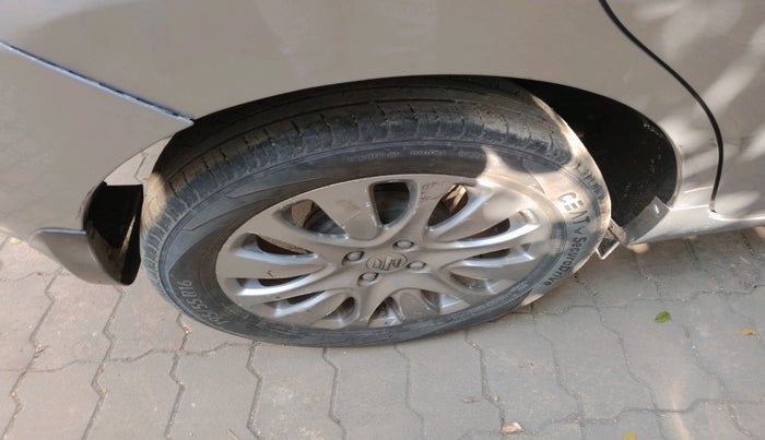 2016 Maruti Baleno ZETA PETROL 1.2, Petrol, Manual, 63,342 km, tyre