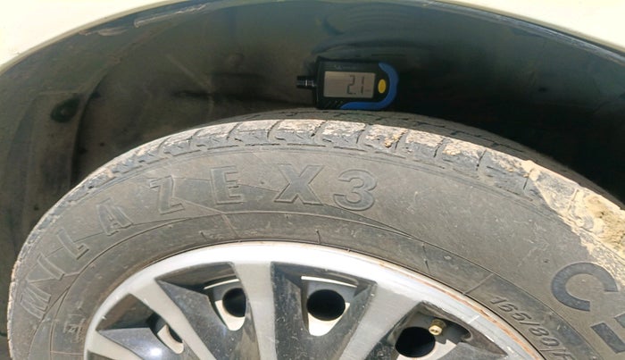 2016 Maruti Swift Dzire LDI, Diesel, Manual, 1,15,564 km, tyre