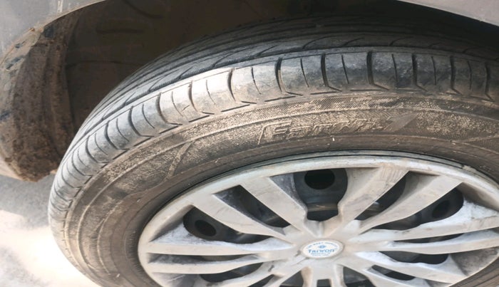 2017 Maruti Celerio VXI CNG, CNG, Manual, 73,367 km, tyre