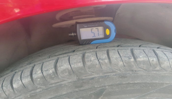 2018 Maruti Swift VXI, Petrol, Manual, 53,456 km, tyre