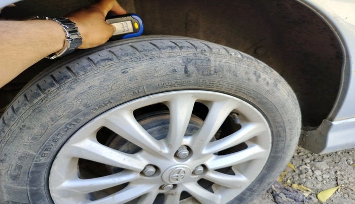 2011 Toyota Etios VX, Petrol, Manual, 35,185 km, tyre