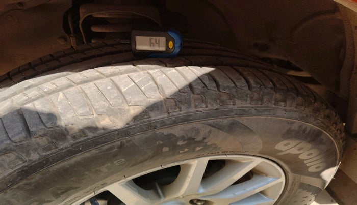 2017 Mitsubishi Pajero Sport 2.5 AT 4X2, Diesel, Automatic, 59,985 km, tyre