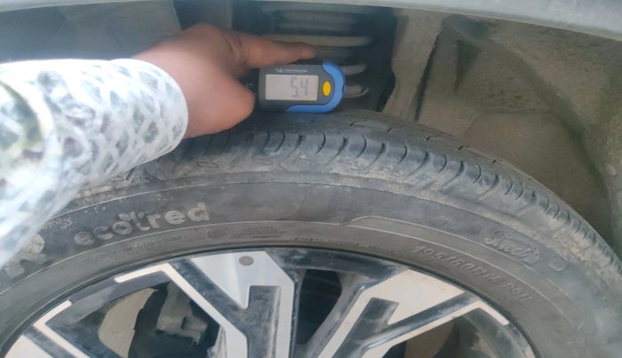 2022 Renault Kiger RXZ AMT, Petrol, Automatic, 39,825 km, tyre