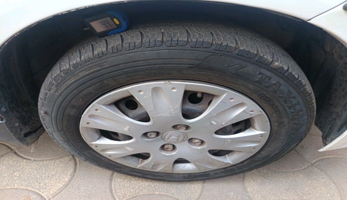 2013 Honda Amaze 1.5L I-DTEC S, Diesel, Manual, 88,162 km, tyre