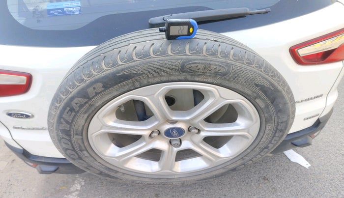 2021 Ford Ecosport TITANIUM 1.5L DIESEL, Diesel, Manual, 1,02,023 km, tyre