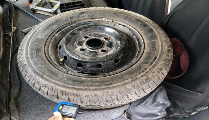 2018 Maruti Alto 800 LXI CNG, CNG, Manual, 1,07,184 km, tyre