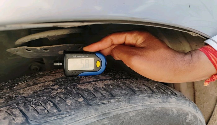 2012 Honda City 1.5L I-VTEC V MT, CNG, Manual, 56,767 km, tyre