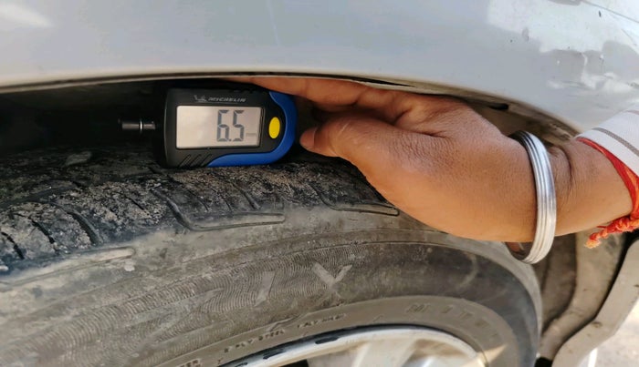 2012 Honda City 1.5L I-VTEC V MT, CNG, Manual, 56,767 km, tyre