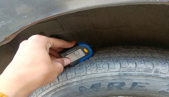 2017 Maruti Wagon R 1.0 LXI CNG, CNG, Manual, 98,583 km, tyre