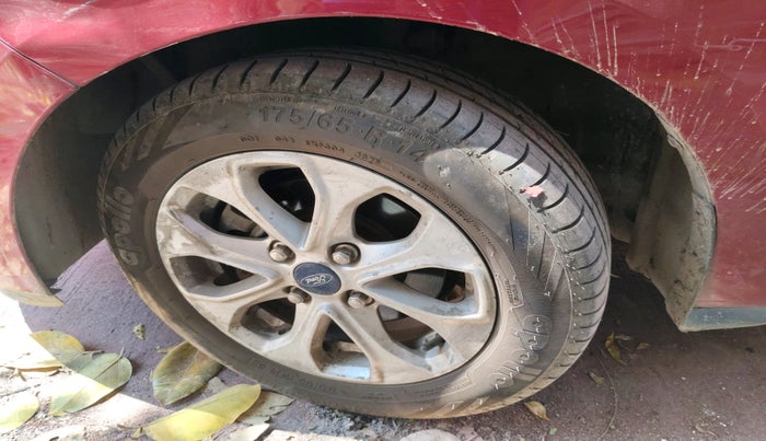 2017 Ford New Figo TITANIUM1.5 DIESEL, Diesel, Manual, 1,36,488 km, tyre