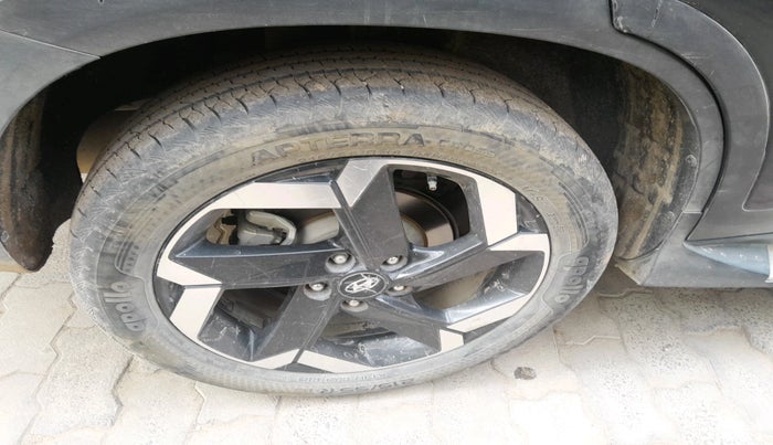 2021 Hyundai ALCAZAR 1.5 SIGNATURE (O) AT 6STR, Diesel, Automatic, 54,711 km, tyre