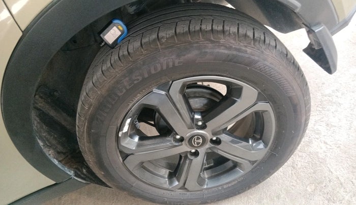 2022 Tata NEXON XZ PLUS (PREMIUM) KAZIRANGA DIESEL, Diesel, Manual, 33,474 km, tyre