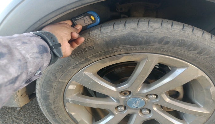 2018 Ford FREESTYLE TITANIUM 1.2 PETROL, Petrol, Manual, 1,00,920 km, tyre