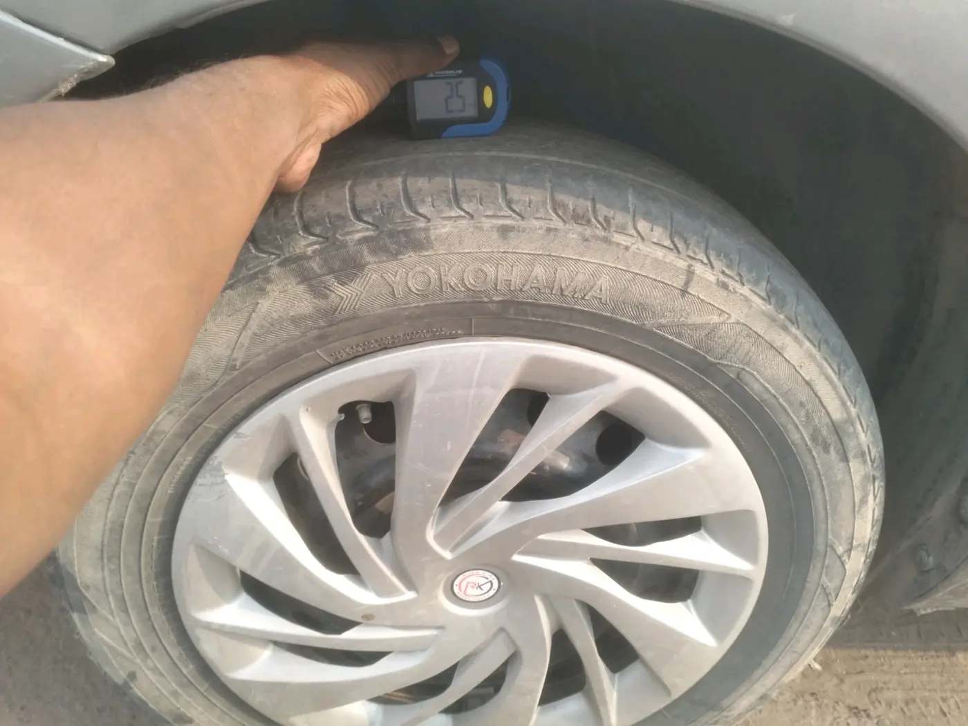 2016 Maruti Ciaz VDI+ SHVS, Diesel, Manual, 1,21,394 km, tyre