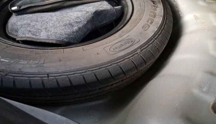 2019 Hyundai Elite i20 MAGNA PLUS 1.2, Petrol, Manual, 89,648 km, tyre