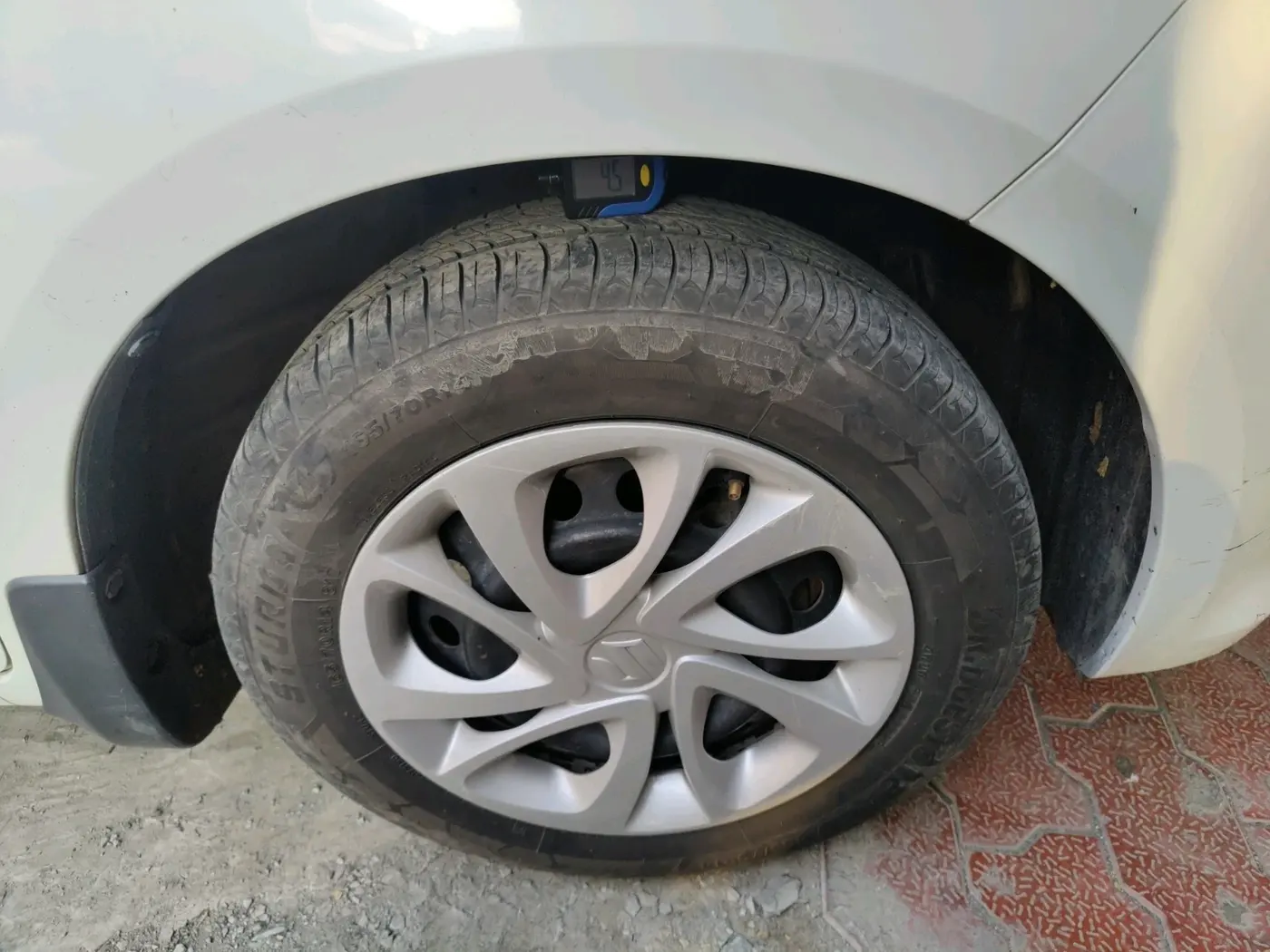 2022 Maruti Celerio VXI CNG, CNG, Manual, 75,567 km, tyre