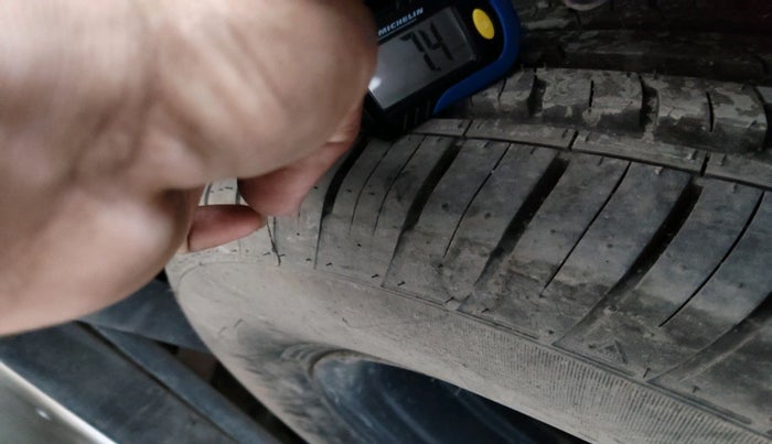 2021 Tata Harrier XZA PLUS 2.0L DARK EDITION, Diesel, Automatic, 1,51,813 km, tyre