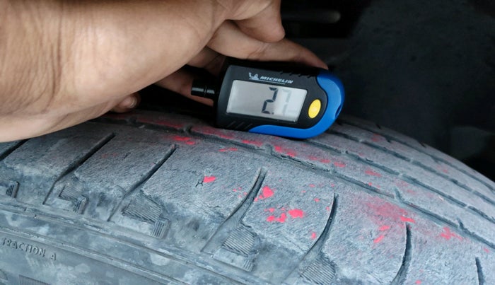 2021 Tata Harrier XZA PLUS 2.0L DARK EDITION, Diesel, Automatic, 1,51,813 km, tyre