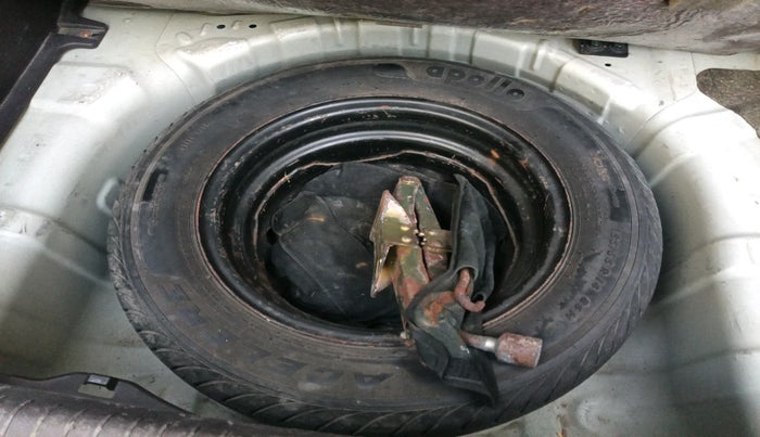 2011 Hyundai i20 ASTA 1.2, Petrol, Manual, 45,067 km, tyre