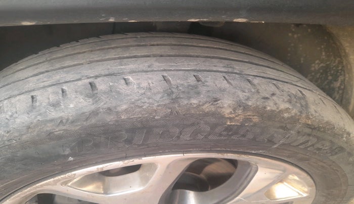 2018 Jeep Compass LIMITED PLUS DIESEL, Diesel, Manual, 1,25,573 km, tyre