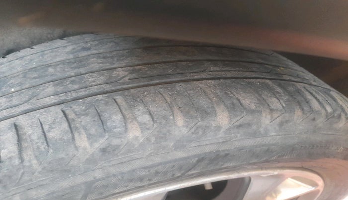 2018 Jeep Compass LIMITED PLUS DIESEL, Diesel, Manual, 1,25,573 km, tyre