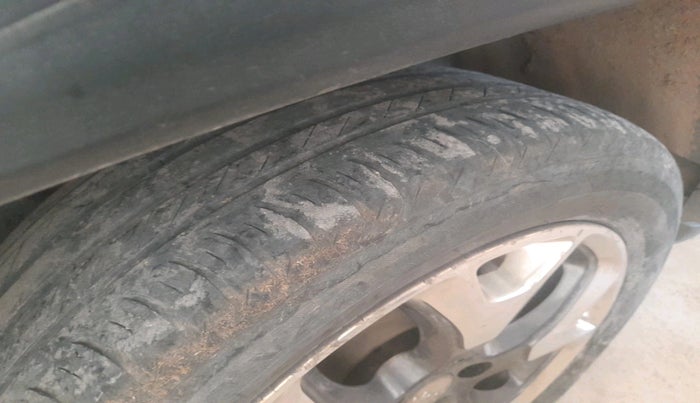 2018 Jeep Compass LIMITED PLUS DIESEL, Diesel, Manual, 1,25,573 km, tyre