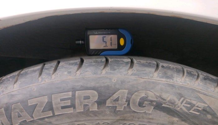 2010 Maruti A Star VXI, Petrol, Manual, 43,509 km, tyre