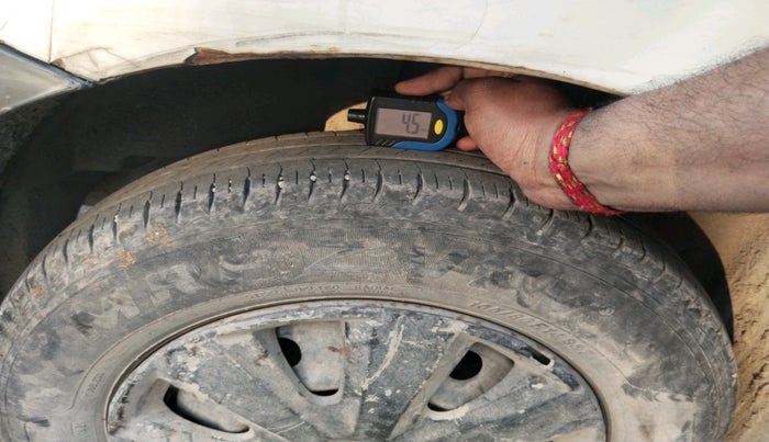 2011 Maruti Swift Dzire VXI, Petrol, Manual, 1,29,220 km, tyre