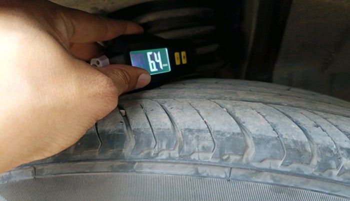 2021 Nissan MAGNITE XV PREMIUM TURBO CVT DUAL TONE, Petrol, Automatic, 17,482 km, tyre